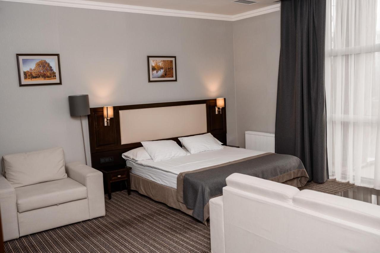 Optima Collection Park Hotel Ιβανό-Φρανκίβσκ Εξωτερικό φωτογραφία