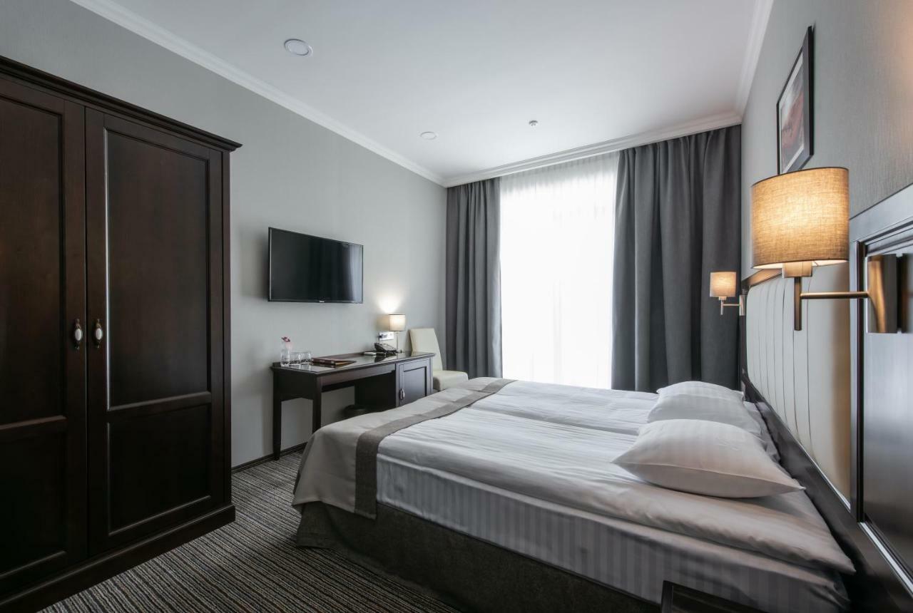 Optima Collection Park Hotel Ιβανό-Φρανκίβσκ Εξωτερικό φωτογραφία